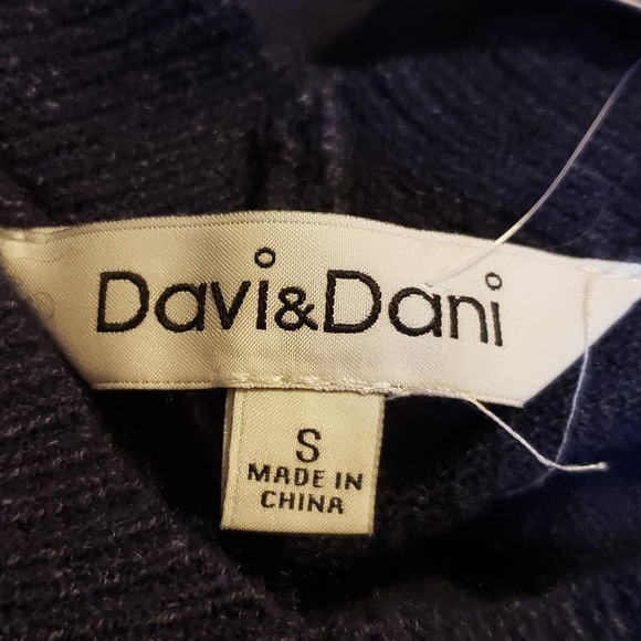 Davi & Dani size Small tie-dye - Picture 4 of 6